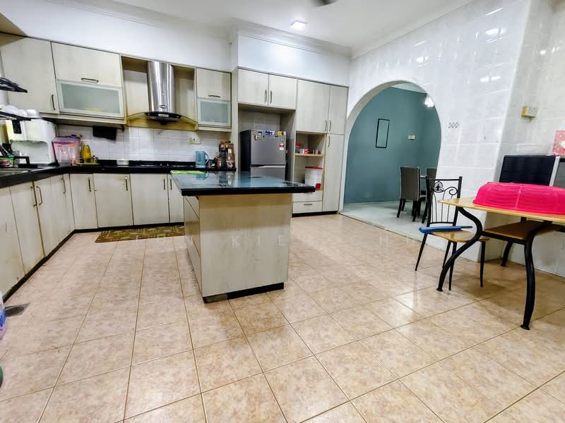 2-storey Terraced House for Sale in Taman Cuepacs (Cheras) - Jun Kien Chu - PropertyGuru.com.my