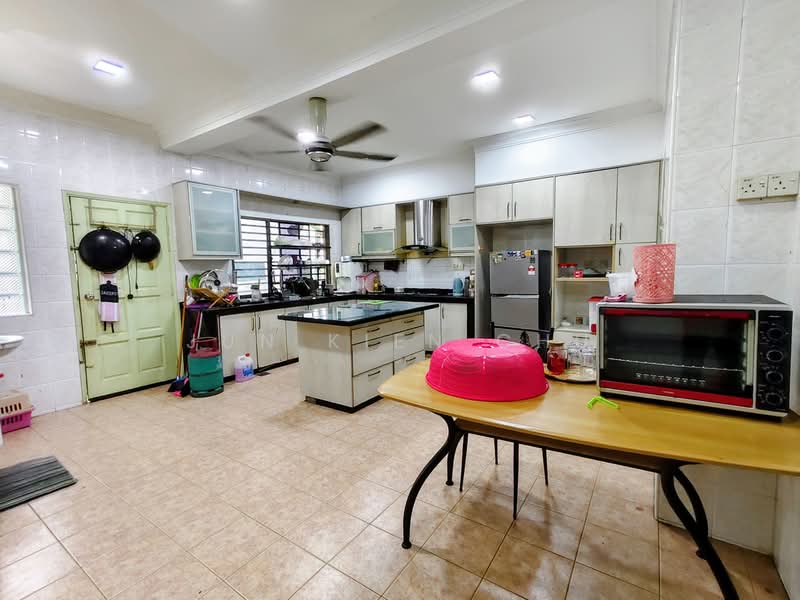 2-storey Terraced House for Sale in Taman Cuepacs (Cheras) - Jun Kien Chu - PropertyGuru.com.my