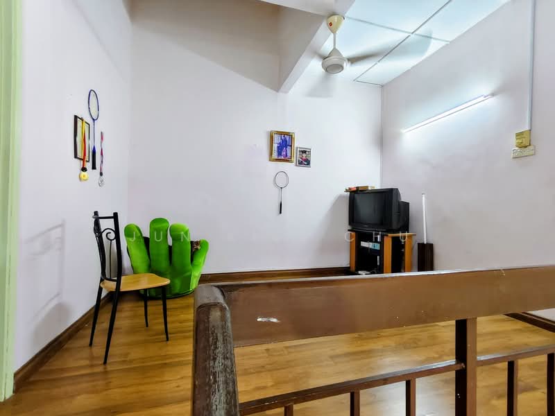2-storey Terraced House for Sale in Taman Cuepacs (Cheras) - Jun Kien Chu - PropertyGuru.com.my