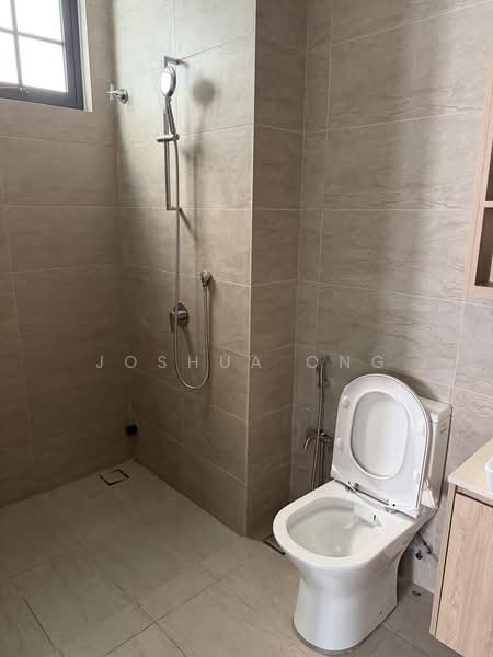 Rumah Berkembar untuk Dijual di Sungai Ara (Penang) - Joshua Ong - Bathroom - PropertyGuru.com.my