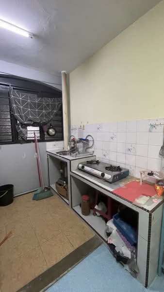 Rumah Flat untuk Dijual di Taman Cempaka - Jason Chew - Kitchen - PropertyGuru.com.my