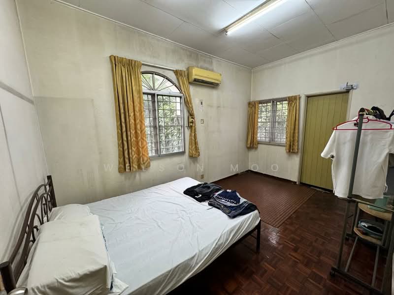 2-storey Terraced House for Sale in Taman Serdang Jaya (Seri Kembangan) - Welson Moo - Bedroom - PropertyGuru.com.my