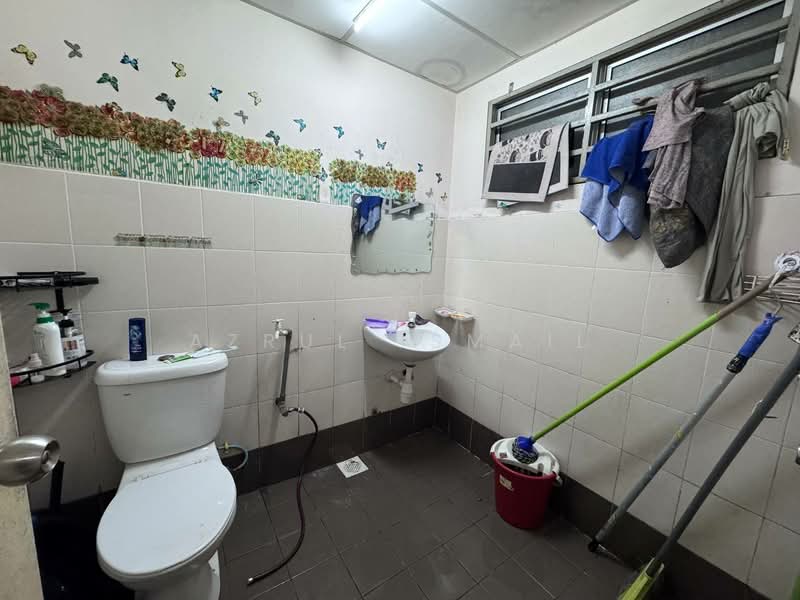 Condominium for Sale at Magna Ville - Azrul Ismail - Bathroom - PropertyGuru.com.my