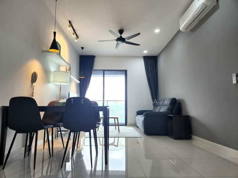 Kediaman Servis untuk Dijual di Continew - Steven Leaw - Living Room - PropertyGuru.com.my