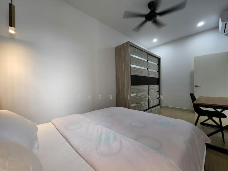 Kediaman Servis untuk Dijual di Continew - Steven Leaw - 2nd Bedroom - PropertyGuru.com.my