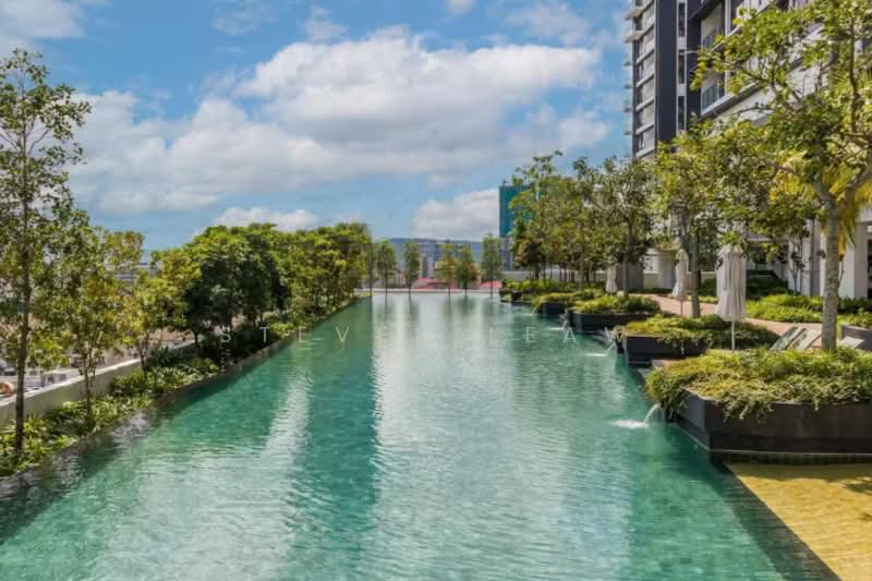 Kediaman Servis untuk Dijual di Continew - Steven Leaw - Pool - PropertyGuru.com.my