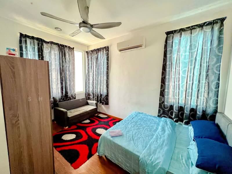 Semi-Detached House for Sale in Cyberjaya (Selangor) - Shaziery Iskandar - Bedroom - PropertyGuru.com.my