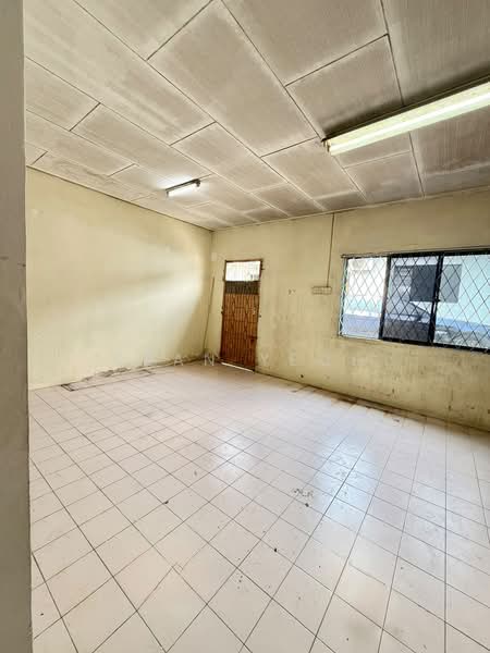 1-storey Terraced House for Sale in Bandar Baru Permas Jaya (Permas Jaya) - Sean Yeoh - Interior - PropertyGuru.com.my