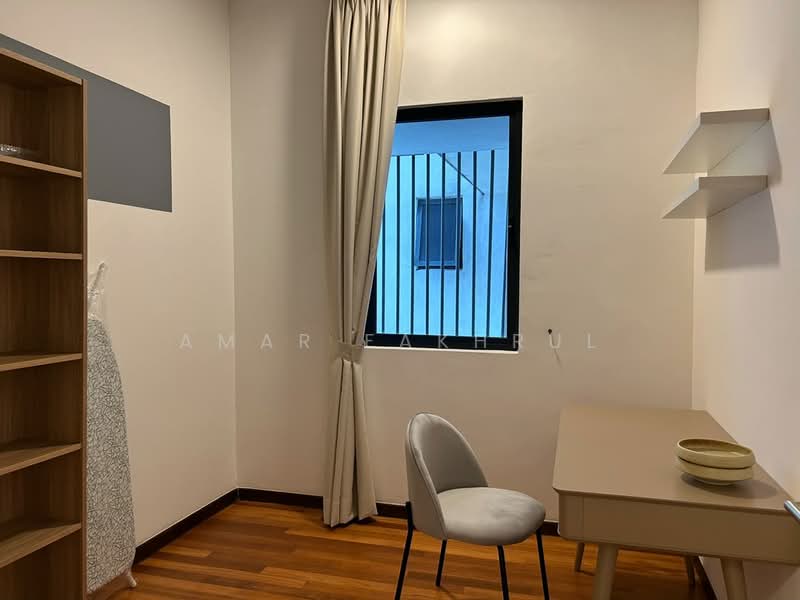 Service Residence for Rent at Renai Jelutong - Amar Fakhrul - Study - PropertyGuru.com.my