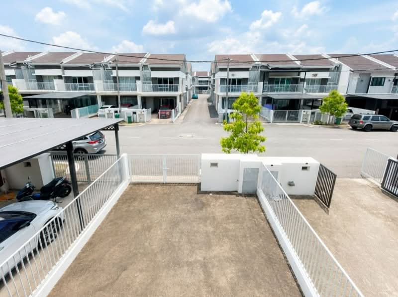 2-storey Terraced House for Sale in Sungai Buloh (Selangor) - Muin Mn - Exterior - PropertyGuru.com.my