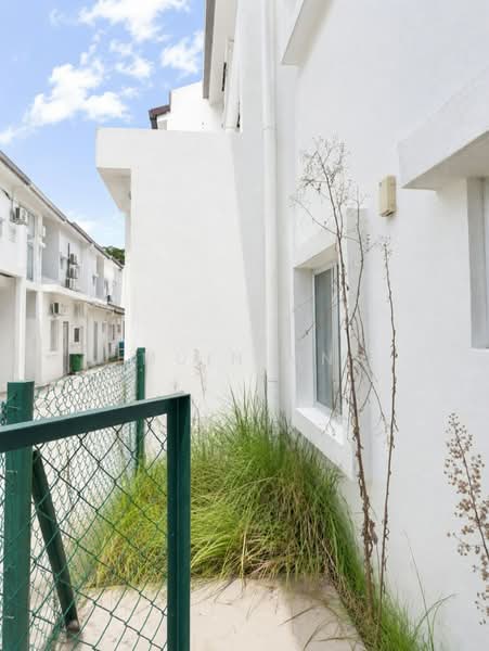 2-storey Terraced House for Sale in Sungai Buloh (Selangor) - Muin Mn - Exterior - PropertyGuru.com.my