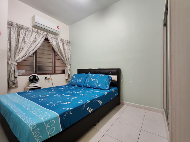 2-storey Terraced House for Sale in Taman Cheng Perdana (Cheng) - Yu Chuan Yau - Bedroom - PropertyGuru.com.my