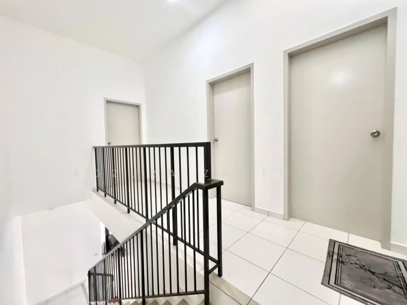 2-storey Terraced House for Sale in Eco Grandeur (Puncak Alam) - Adzura Zamedin - Corridor - PropertyGuru.com.my