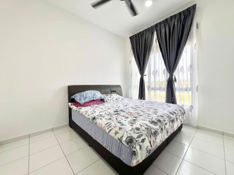 2-storey Terraced House for Sale in Eco Grandeur (Puncak Alam) - Adzura Zamedin - Bedroom - PropertyGuru.com.my