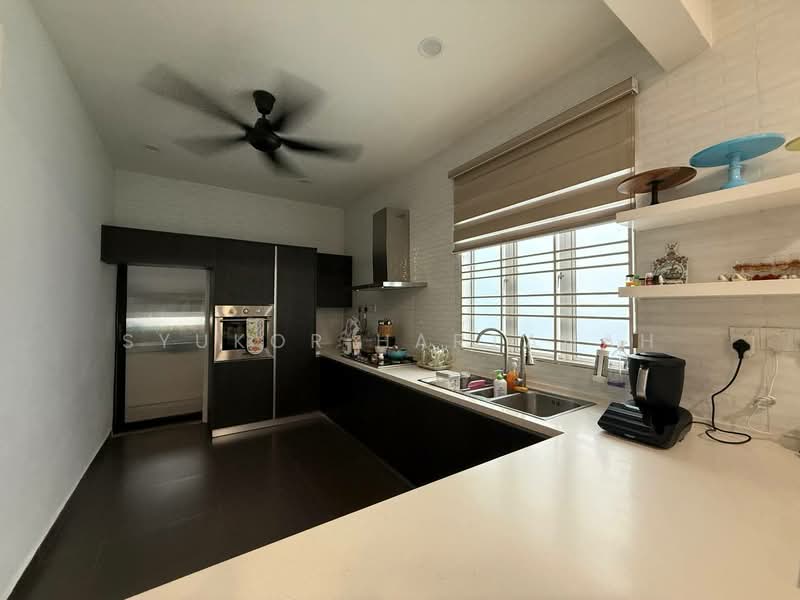 Rumah Teres 2-Tingkat untuk Dijual di Shah Alam (Selangor) - Syukor Hartanah - Kitchen - PropertyGuru.com.my