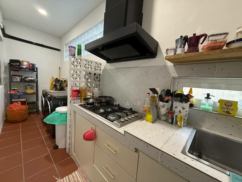 Rumah Teres 2-Tingkat untuk Dijual di Shah Alam (Selangor) - Syukor Hartanah - Kitchen - PropertyGuru.com.my