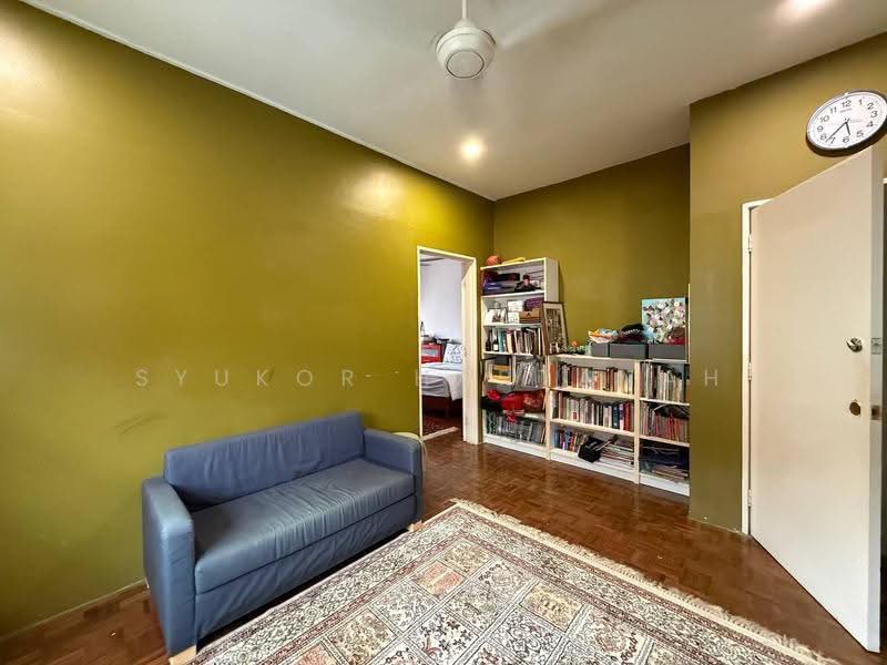 Rumah Teres 2-Tingkat untuk Dijual di Shah Alam (Selangor) - Syukor Hartanah - Living Room - PropertyGuru.com.my