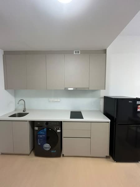 Kondominium untuk Disewa di Skyline KL - Jenny Lee - Kitchen - PropertyGuru.com.my