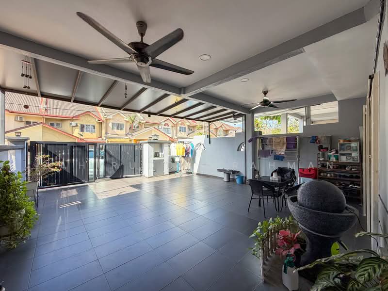 Rumah Teres 2-Tingkat untuk Dijual di Bandar Bukit Puchong 2 (Puchong) - Zahiruddin Rahman - Exterior - PropertyGuru.com.my