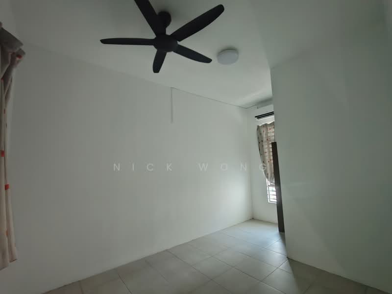 Rumah Teres 3-Tingkat untuk Dijual di Taman Limbongan Indah (Klebang) - Nick Wong - PropertyGuru.com.my
