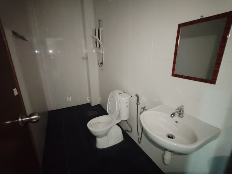 Rumah Teres 3-Tingkat untuk Dijual di Taman Limbongan Indah (Klebang) - Nick Wong - PropertyGuru.com.my