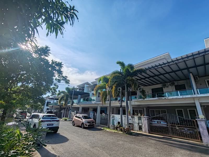 Rumah Teres 3-Tingkat untuk Dijual di Taman Limbongan Indah (Klebang) - Nick Wong - PropertyGuru.com.my