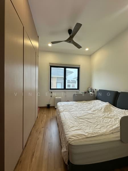Rumah Berkembar untuk Dijual di Eco Ardence (Setia Alam) - Vincent Leong - Bedroom - PropertyGuru.com.my