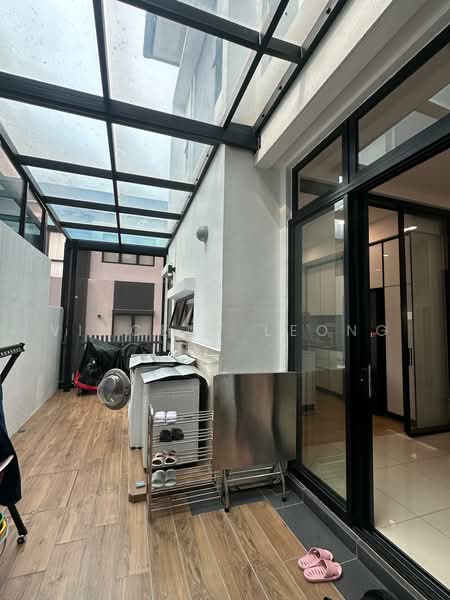 Rumah Berkembar untuk Dijual di Eco Ardence (Setia Alam) - Vincent Leong - Balcony - PropertyGuru.com.my
