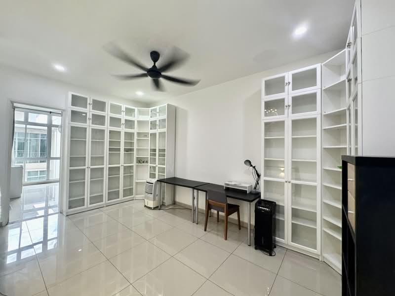 2-storey Terraced House for Sale in Taman Mount Austin (Tebrau) - Janice . - Study - PropertyGuru.com.my