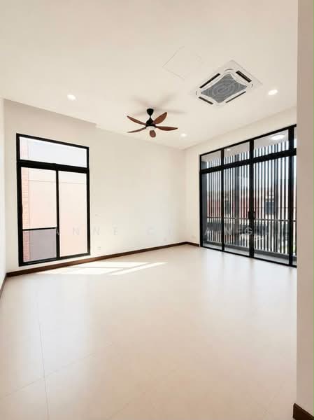 2-storey Terraced House for Rent in Puteri Harbour (Iskandar Puteri (Nusajaya)) - Anne Chiang - Living Room - PropertyGuru.com.my