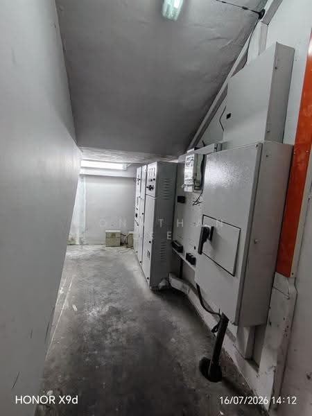 Warehouse for Rent in Taman Perindustrian Puchong (Puchong) - Jonathan Lee - Interior - PropertyGuru.com.my