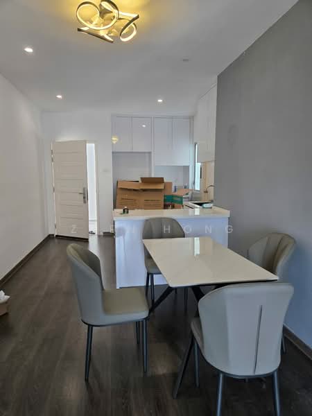 Pangsapuri untuk Disewa di Residensi Pauh Permai - Zhen Hong - Interior - PropertyGuru.com.my