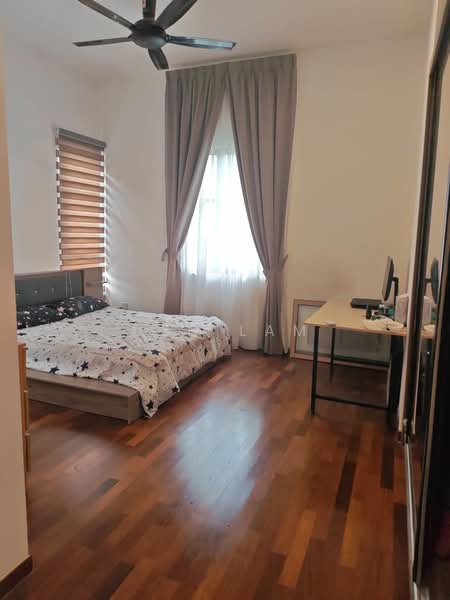 Semi-Detached House for Sale in Hulu Langat (Selangor) - Den Lam - Bedroom - PropertyGuru.com.my