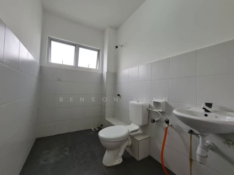 2-storey Terraced House for Sale in Kuala Selangor (Selangor) - Benson Lian - Bathroom - PropertyGuru.com.my