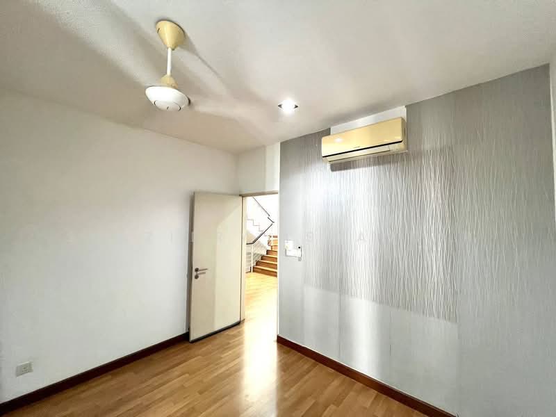 3-storey Terraced House for Sale in Cyberjaya (Selangor) - Shaziery Iskandar - Interior - PropertyGuru.com.my