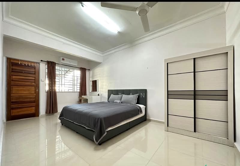 Rumah Teres 2-Tingkat untuk Dijual di Taman Abad (Johor Bahru) - KS Tan - PropertyGuru.com.my