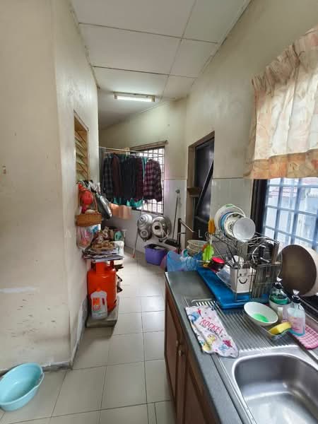 Rumah Teres 2-Tingkat untuk Dijual di Ayer Itam (Penang) - Alston Loh - Kitchen - PropertyGuru.com.my