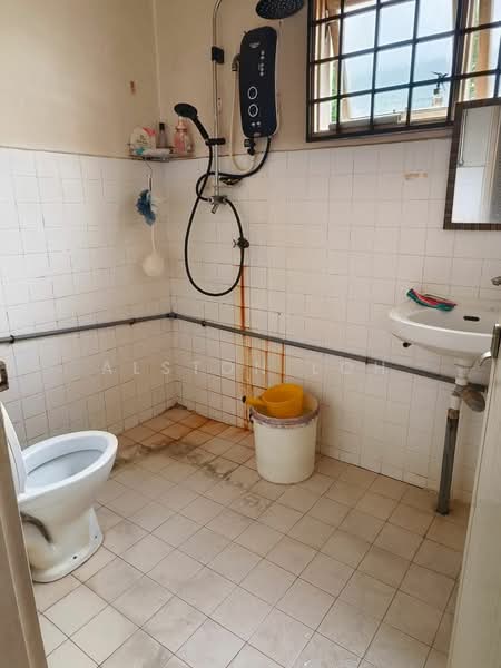 Rumah Teres 2-Tingkat untuk Dijual di Ayer Itam (Penang) - Alston Loh - Bathroom - PropertyGuru.com.my