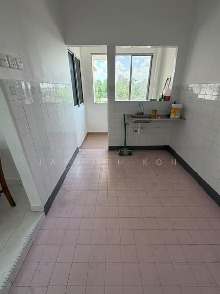 Pangsapuri untuk Dijual di Ria 2 Apartment - Japheth Koh - Kitchen - PropertyGuru.com.my