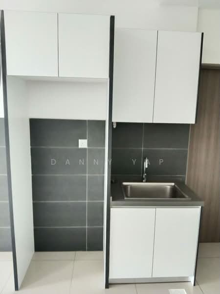 Service Residence for Sale at SKS Habitat - Danny Yap - Kitchen - PropertyGuru.com.my