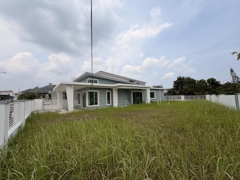 Bungalow House for Sale in Seremban (Negeri Sembilan) - Ong Jia Hui - Exterior - PropertyGuru.com.my