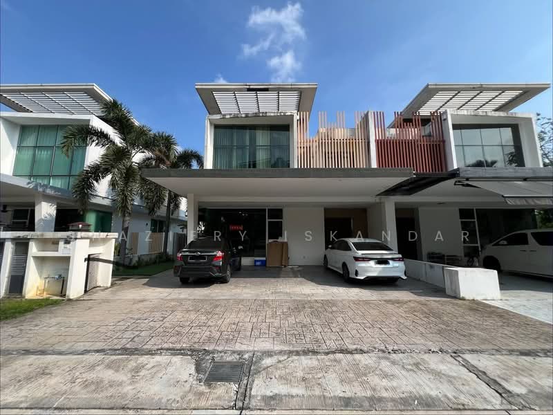 Semi-Detached House for Sale in Cyberjaya (Selangor) - Shaziery Iskandar - Exterior - PropertyGuru.com.my