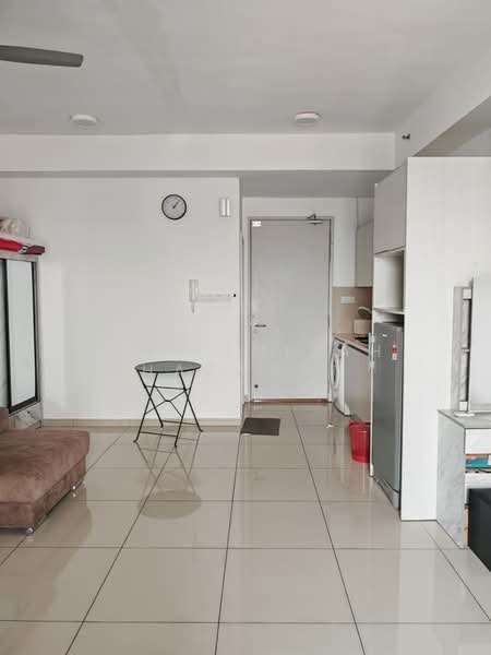 Kediaman Servis untuk Disewa di i-SOHO @ i-City - NURHAMIZAH HAZWANI - Living Room - PropertyGuru.com.my