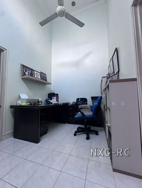 Rumah Teres untuk Dijual di Bandar Botanic (Klang) - Raymond Cheng - Study - PropertyGuru.com.my