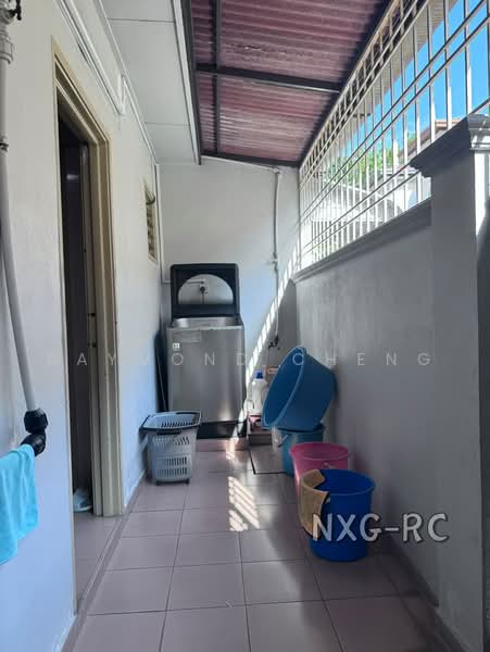 Rumah Teres untuk Dijual di Bandar Botanic (Klang) - Raymond Cheng - Corridor - PropertyGuru.com.my