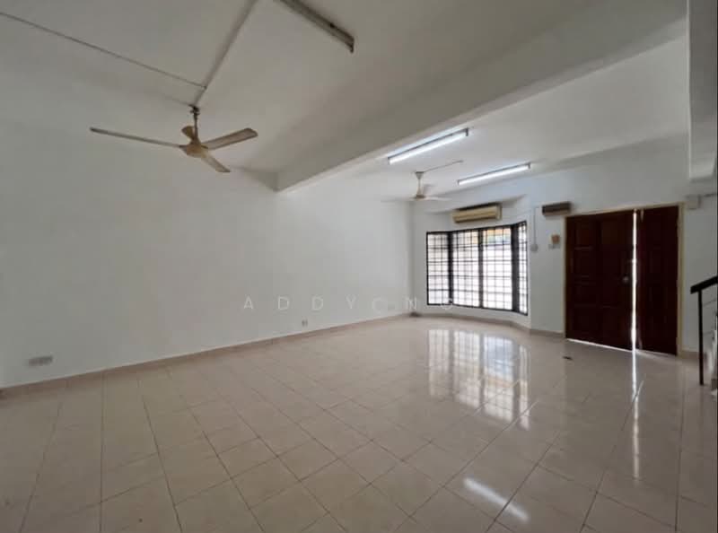 2-storey Terraced House for Sale in Taman Segar Perdana (Cheras) - Addy Ng - Living Room - PropertyGuru.com.my