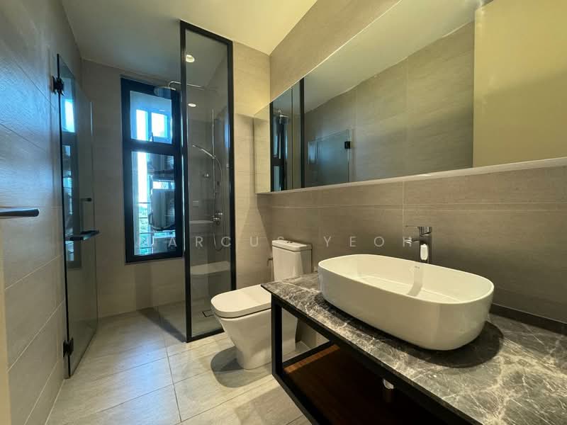 Kediaman Servis untuk Dijual di Residensi Solaris Parq - Marcus Yeoh - Bathroom - PropertyGuru.com.my