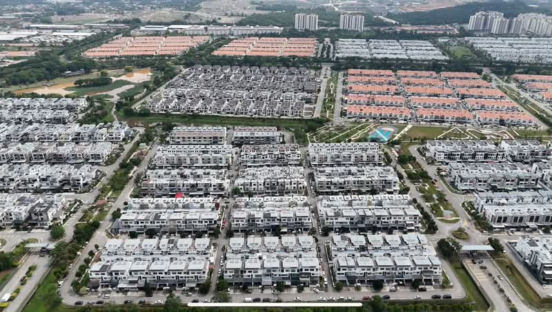 Terraced House for Sale in Petaling Jaya (Selangor) - Nicole Tan - Exterior - PropertyGuru.com.my