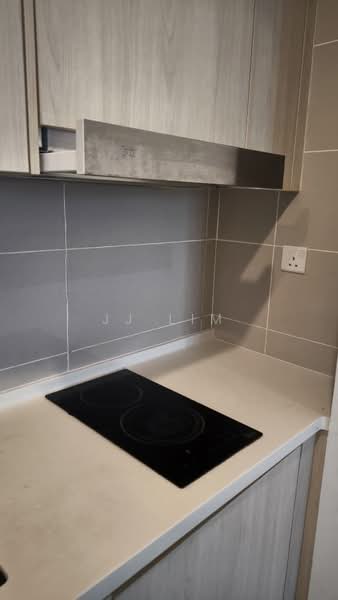Condominium for Rent at Vivo Residential Suites - JJ Lim - Kitchen - PropertyGuru.com.my