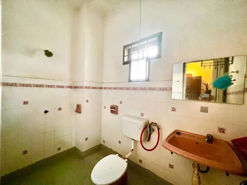 2-storey Terraced House for Sale in Kajang (Selangor) - Fazie Noor - Bathroom - PropertyGuru.com.my